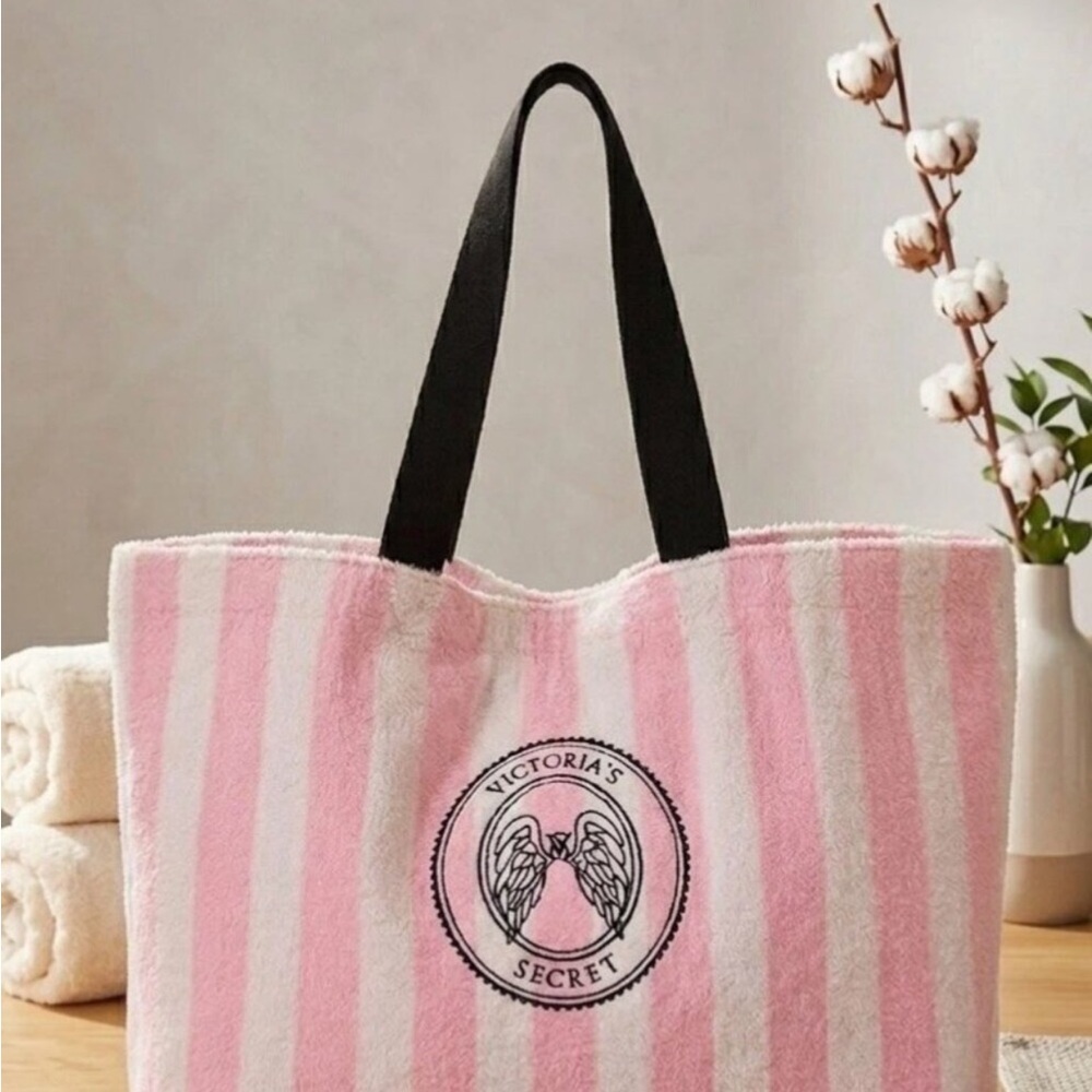 Victoria's Secret Angel Essentials Terry Tote Bag Pink Stripe Travel NWT - Picture 6 of 8